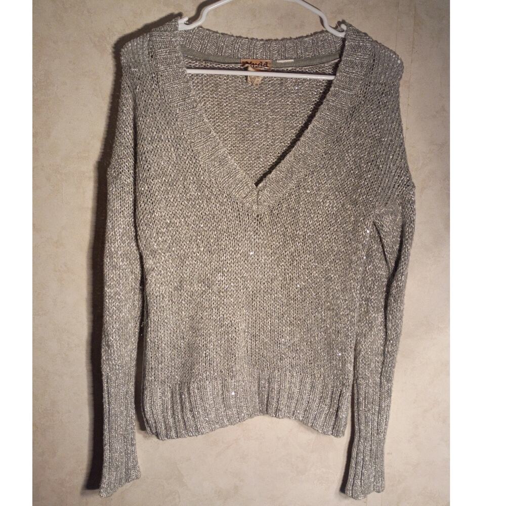 Metallic Gray Silver Knit Sweater V Neck Lightweight Shimmer Minimalist Large
